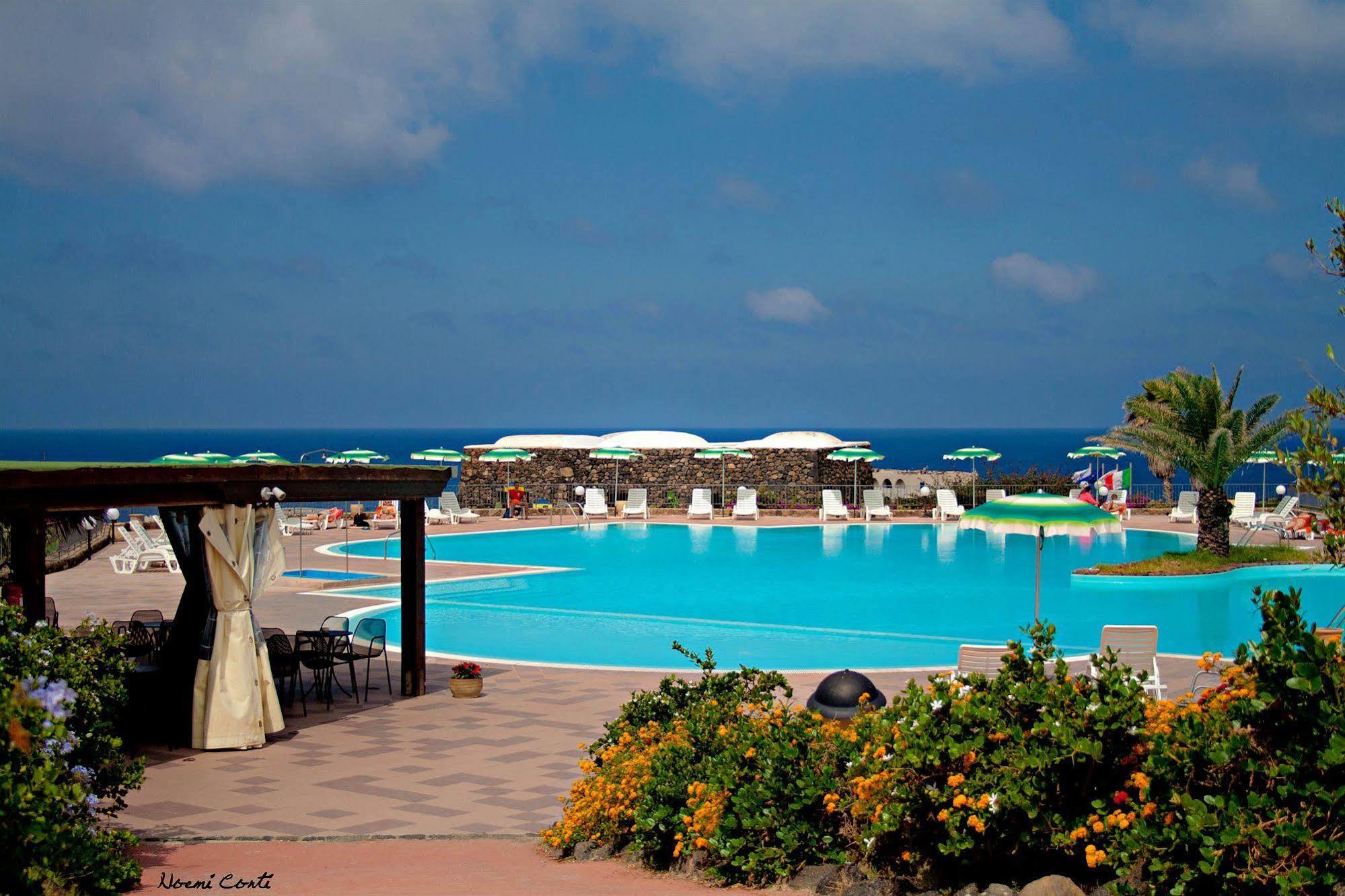 Madonna Delle Grazie Suvaki Resort מראה חיצוני תמונה