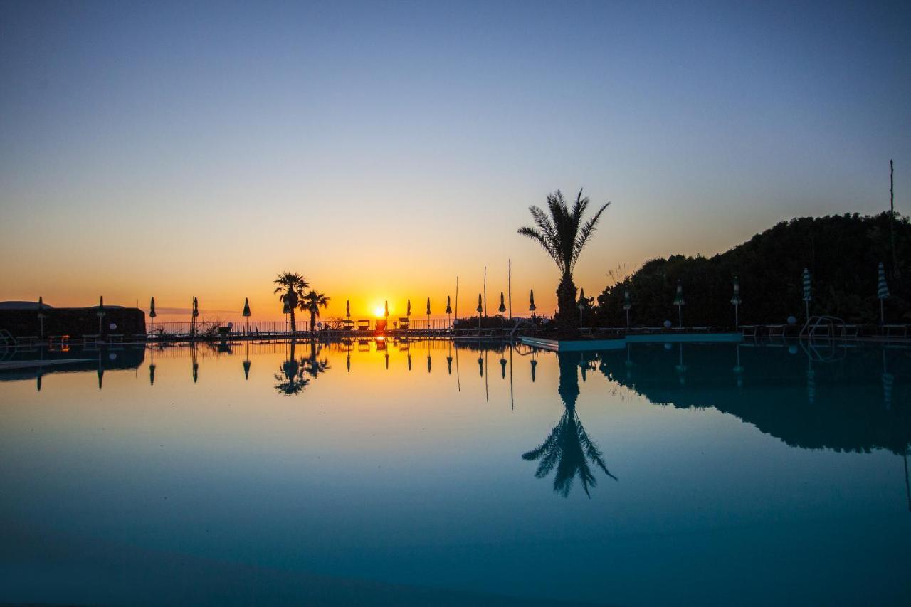 Madonna Delle Grazie Suvaki Resort מראה חיצוני תמונה